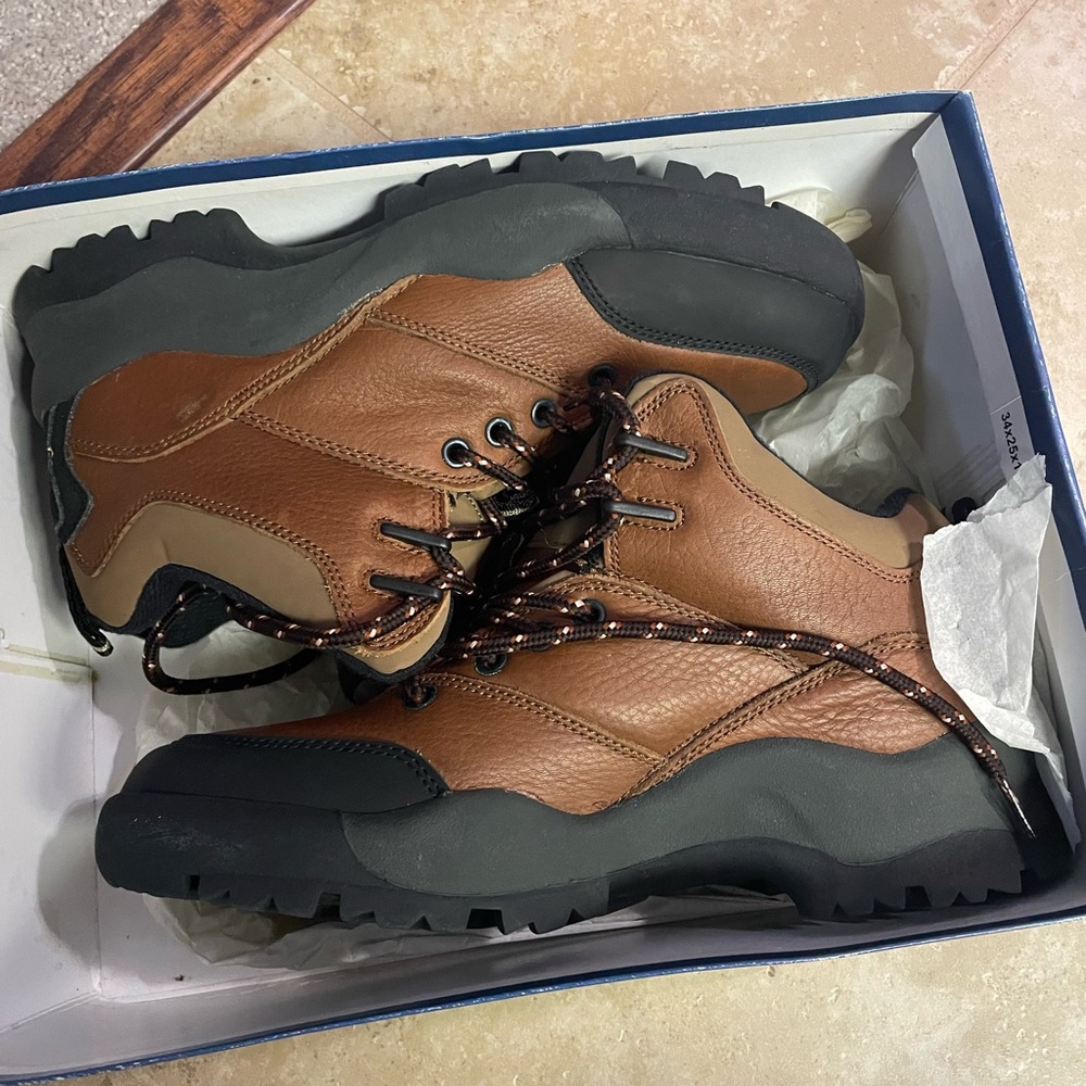 Men's Brown Hiking Boots